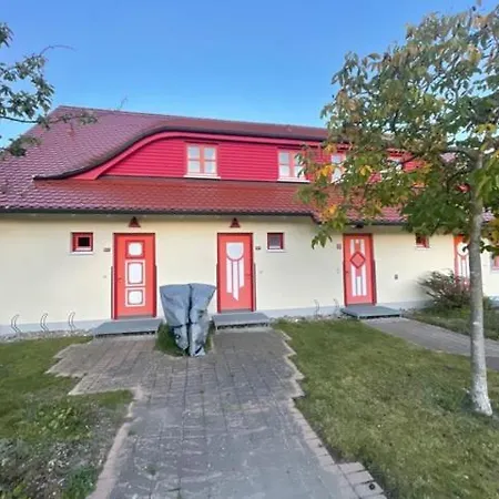 Moewenblick Bakenberg-41 Mit Terrasse, Doppelbett, Schlafsofa, Vollstaendige Komfortkueche *