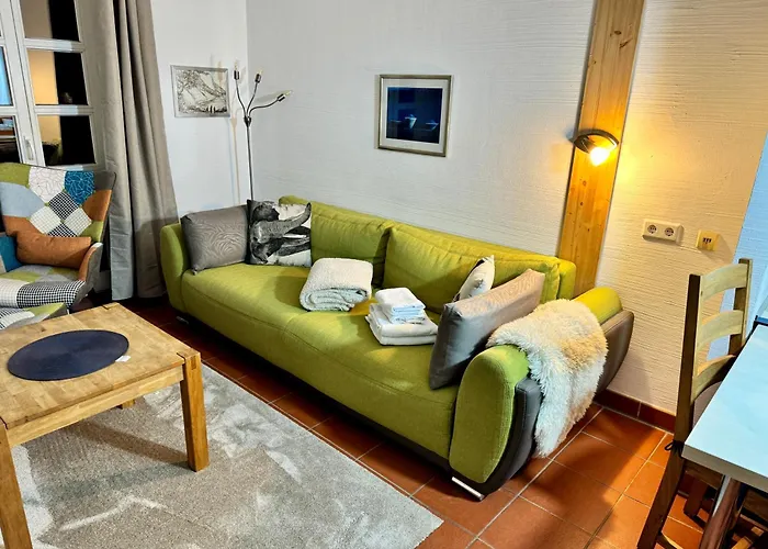 Möwenblick Bakenberg-41 Mit Terrasse, Doppelbett, Schlafsofa, Vollständige Komfortküche Apartment *